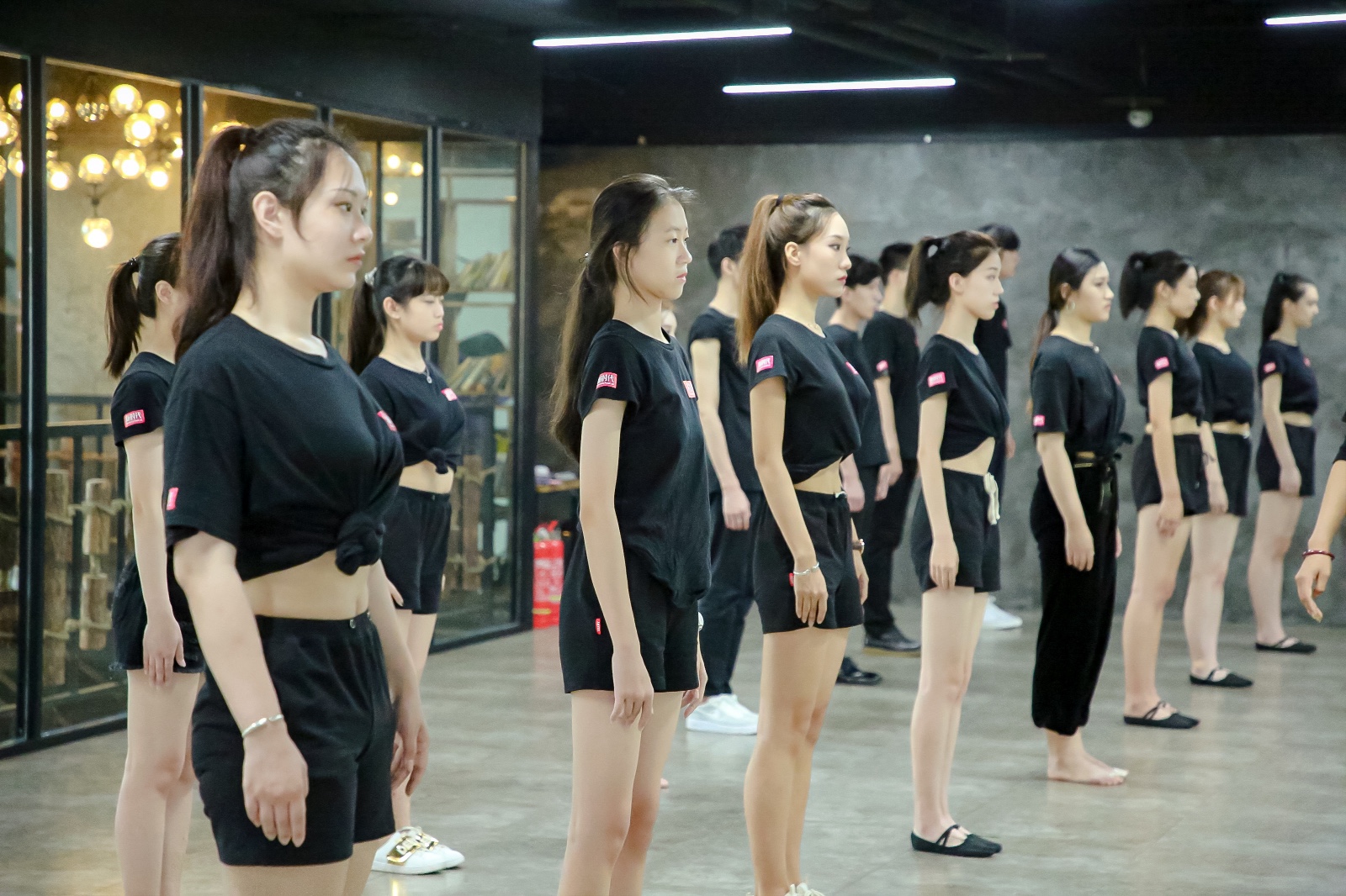 新时代模特高考冲刺班