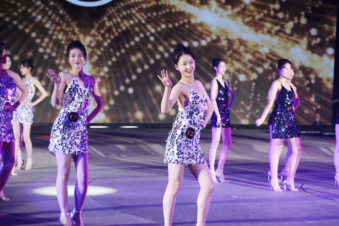 金秋十月三大模特赛事即将来袭，你准备好了吗？