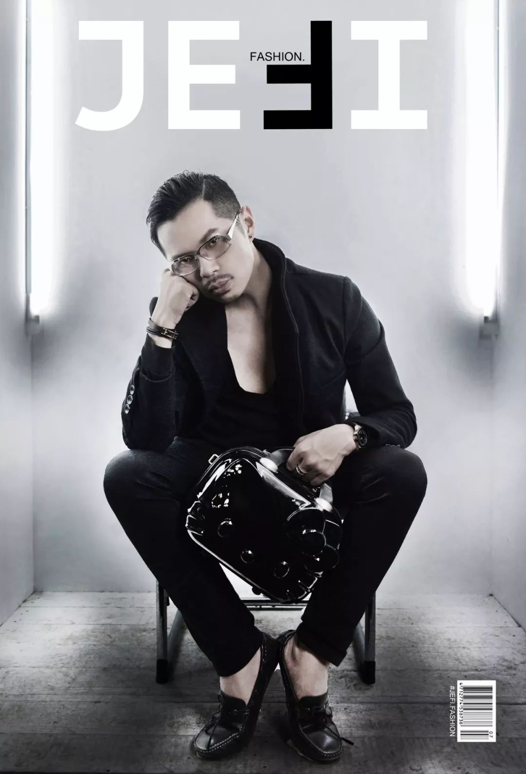 新时代教育国际形象艺术总监-高丰 \ JeFi Kao