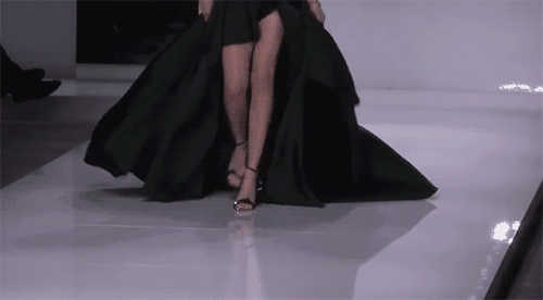 模特基本步法入门